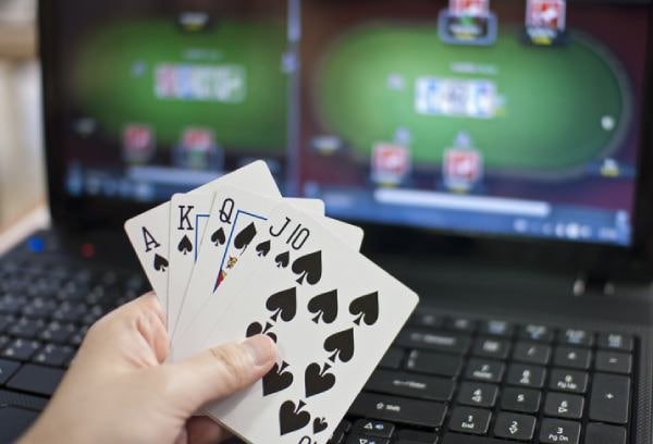 Màn hình hướng dẫn rút tiền VND tại 99win com trên điện thoại
